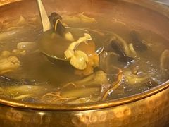 -阿山卓·野生菌火锅·纳西火塘烤肉