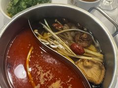 -德天肥牛海鲜火锅(龙吟坊店)