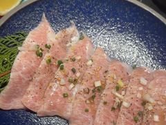 -山川小町·极番烧肉(新地假日广场店)