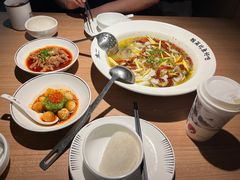-太二酸菜鱼(武汉光谷保利店)