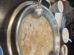 -老来福·非遗酸汤兔(凯旋路店)
