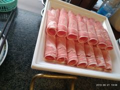 -小天鹅火锅·一线江景洪鼎旗舰店(洪崖洞店)