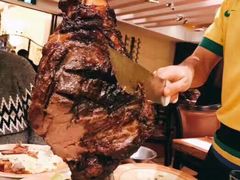 -五洲皇冠巴西烤肉餐厅