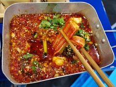 -马路边边串串香(苗栗路店)