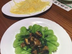 -小桥衢州人家·海鲜烧烤·盱眙龙虾(万达水街店)