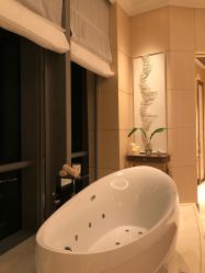-珠海瑞吉酒店·铱瑞水疗