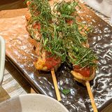 想要尝试正宗日本料理吗？南海大道有一家超级受欢迎的炭火烧居酒