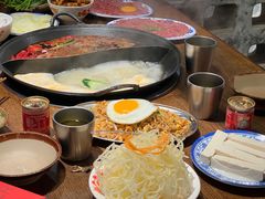 -萍姐火锅·公路夜市(武汉首店)