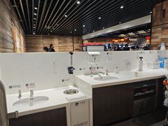 -胖东来生活广场(健康路店)