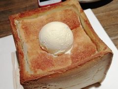 -童年小筑餐厅(申花路店)