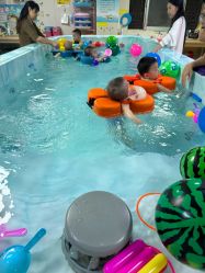 -小鸭先知婴儿游泳馆