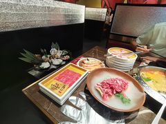 -一绪に和牛寿喜烧(罗湖益田假日店)