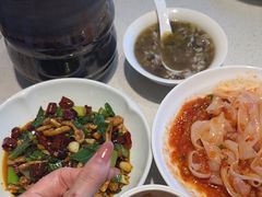 -泉上·发现DISCOVERY ·黔菜餐厅(银海元隆广场店)