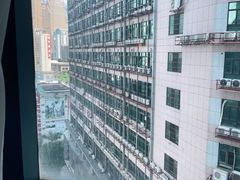-深圳罗湖东门步行街亚朵X酒店