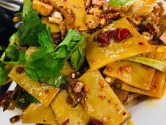 秘制豆腐干-秦巴石锅鱼(文化南路店)