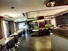 -如家精选酒店(杭州滨江滨文路大学城店)
