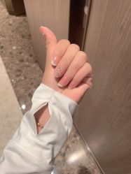 -By.2一站式美甲美睫
