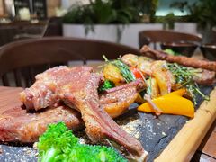 -FUNFUN有饭花园聚会餐厅