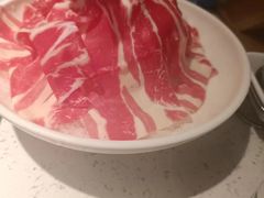 -三人行骨头王火锅(长寿店)