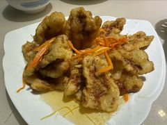 -老码头黑皮肘子锅包肉(赣水路店)