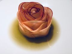 蜜桃季甜品－玫瑰-théATRE 茶聚场(王府中環店)