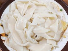 牛肉臊子面-马振面(小皮院店)