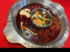 -山城年华老火锅(玉林店)