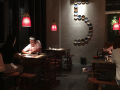 大堂-辣伍鲜毛肚老火锅(元一店)