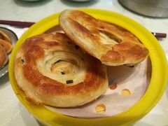 老济南油旋-鹊华居·地道鲁菜·海鲜·融合味(大明湖店)