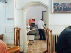 大堂-四平包子铺