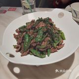 芋头份量比较小，味道还不错；辣椒炒肉偏辣，典型的湘菜