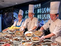 -雍容荟帝王蟹活龙虾展台自助(IFS黑金店)