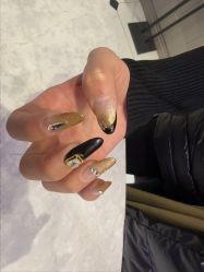 -爱空间美睫健康美甲