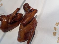 -鸽子侯·家宴·平价海鲜(市图书馆店)