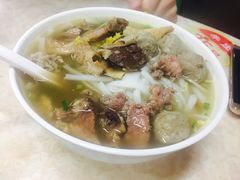 -华威达牛庄(黄埔大道西店)