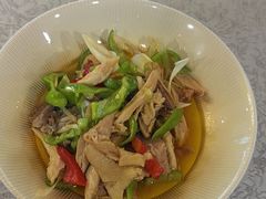 -汗腾格里·风味餐厅(新疆驻京办店)