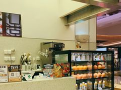 面包甜点陈列柜-喜茶(南昌王府井店)