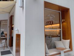 -Line 咖啡(石厦花园店)