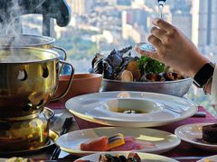 -锦厨国际自助餐厅 · 云端景观 (昆明索菲特大酒店)