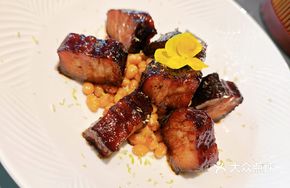 Truffle Sauce Black Pork Belly