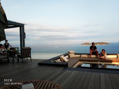 -瑰丽酒店·海吧·天际下午茶·现场DJ·天台酒吧