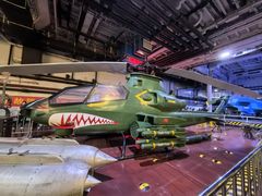 -泰达航母主题公园