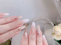 -1T·1M 日式美甲美睫