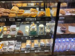 -星巴克(青岛火车北站候车大厅店)