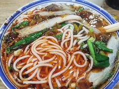-花溪牛肉米粉(华兴东街店)