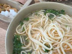 -亮亮拉面(师范路店)