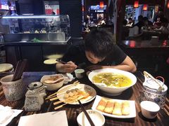 -张氏宽窄巷成都名小吃(茂业百货华强北店)