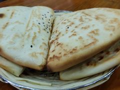 月牙饼-澄城水盆羊肉(澄县老哥红庙坡店)