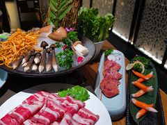 -捞王锅物料理(上海世茂广场店)