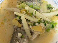 葱烧桂鱼-彭大姐老店黄辣丁(新津店)